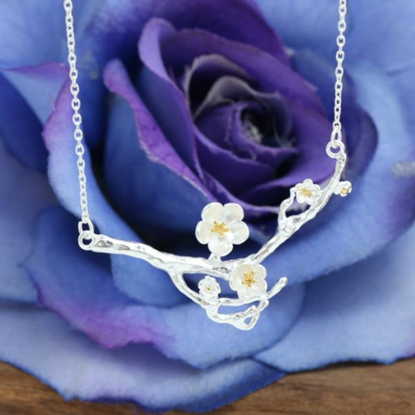 925 silver women necklace pendant suits s925 nature plum blossom ladies pendant marry anniversary valentine's day pendants gift
925 silver women necklace pendant suits s925 nature plum blossom ladies pendant marry anniversary valentine's day pendants gift