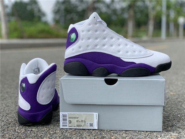 est 13 lakers rivals white black court purple university gold basketball shoes 414571-105 real carbon fiber authentic sneakers size 7
est 13 lakers rivals white black court purple university gold basketball shoes 414571-105 real carbon fiber authentic sneakers size 7