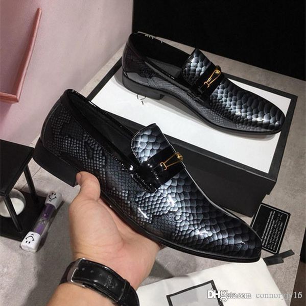 luxury fashion mens gommino dress casual party loafers fashionable trend shoes cowskin single shoe slip on wedding pumps black size 38-44
luxury fashion mens gommino dress casual party loafers fashionable trend shoes cowskin single shoe slip on wedding pumps black size 38-44
