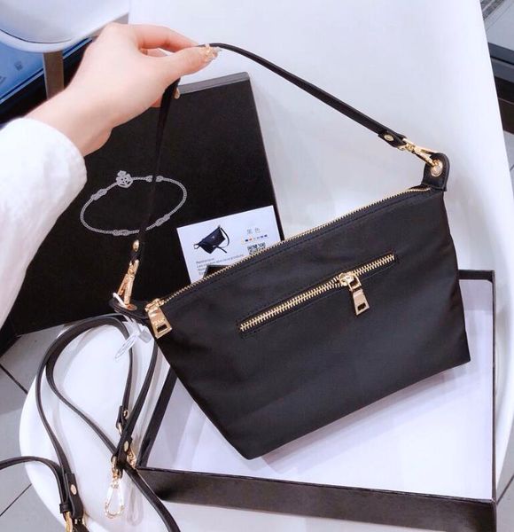 2020 womens luxury designer purses handbags designer shoulder bag brand l0g0 crossbody lady travel totes bag with box
2020 womens luxury designer purses handbags designer shoulder bag brand l0g0 crossbody lady travel totes bag with box