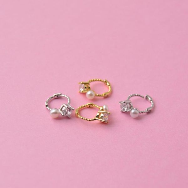 925 sterling silver earring fashion four-prong zircon pearl ear ring ear bone buckle cute trend wild female girl jewelry, Golden;silver
925 sterling silver earring fashion four-prong zircon pearl ear ring ear bone buckle cute trend wild female girl jewelry, Golden;silver
