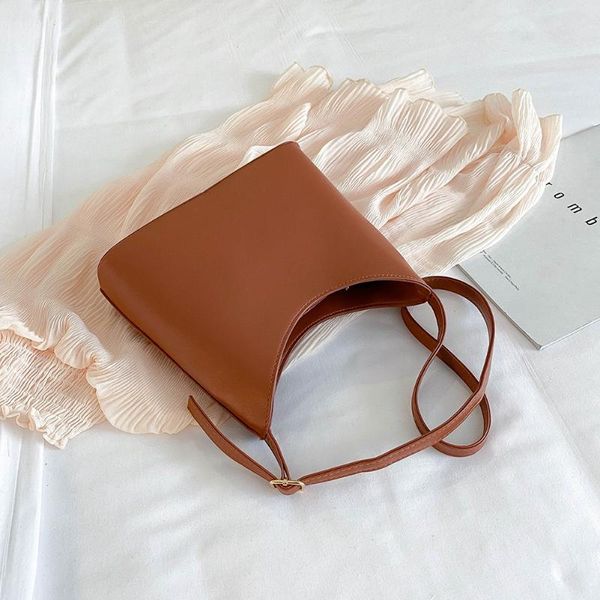 casual pu leather sling handbag purse women elegant chain shoulder crossbody bag popular simple female daily bag
casual pu leather sling handbag purse women elegant chain shoulder crossbody bag popular simple female daily bag