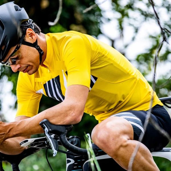 cs jersey cycling wear 2020 road bike racing clothing summer short sleeve ultra light breathable bicycle shirts wear, Black;red
cs jersey cycling wear 2020 road bike racing clothing summer short sleeve ultra light breathable bicycle shirts wear, Black;red