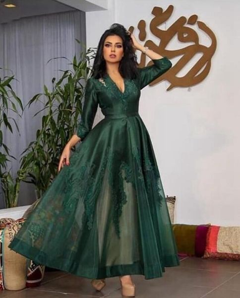 new arrival v neck green evening dress abendkleider 3/4 sleeves 2020 dubai kaftan evening dresses long abendkleider abiye evening gowns, Black;red
new arrival v neck green evening dress abendkleider 3/4 sleeves 2020 dubai kaftan evening dresses long abendkleider abiye evening gowns, Black;red