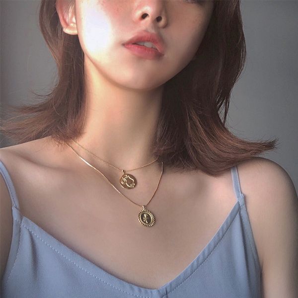 2019 korean gold long chain sweater necklaces carved rose flower abstract human face pendant necklaces for women jewelry gifts, Silver
2019 korean gold long chain sweater necklaces carved rose flower abstract human face pendant necklaces for women jewelry gifts, Silver