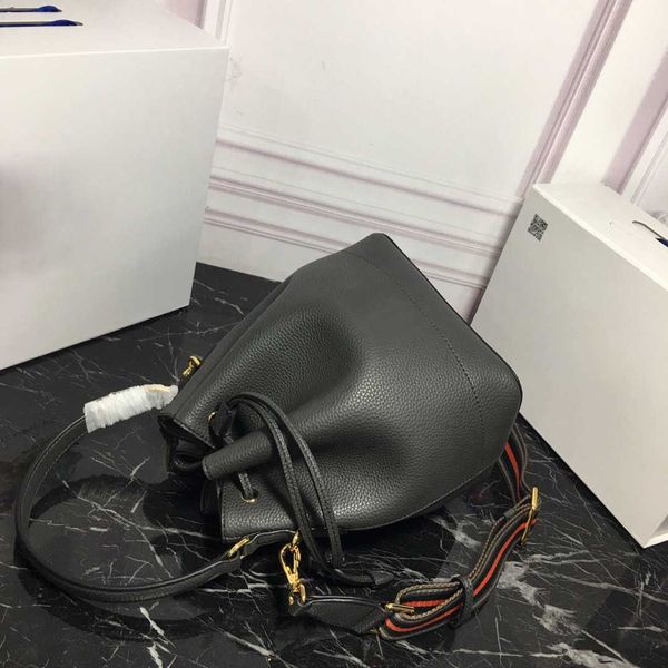 women designer backpack strap shoulder travel bag classic designer crossbody bag genuine leather backpack for women luxury designer handbags
women designer backpack strap shoulder travel bag classic designer crossbody bag genuine leather backpack for women luxury designer handbags