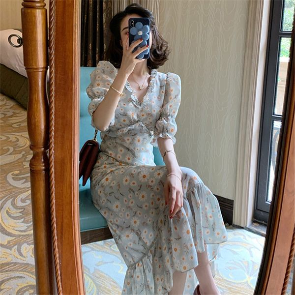 blue women boho dress floral print vintage dresses ruffles female summer holiday casual dress vestidos length, Black;gray
blue women boho dress floral print vintage dresses ruffles female summer holiday casual dress vestidos length, Black;gray