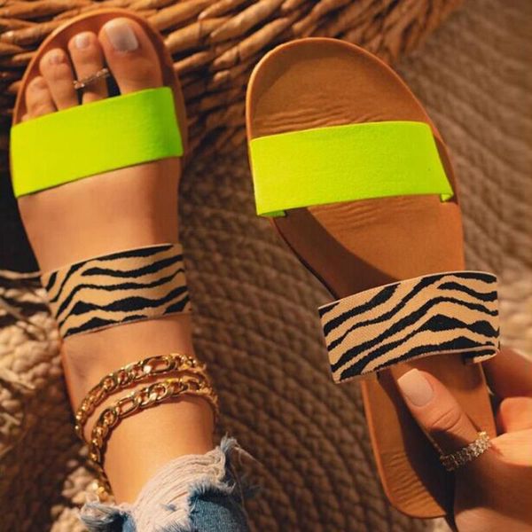 gladiator shoes women comfy slippers 2020 fahion roman flat slippers low heels beach shoes casual flip flops feminina#0428, Black
gladiator shoes women comfy slippers 2020 fahion roman flat slippers low heels beach shoes casual flip flops feminina#0428, Black