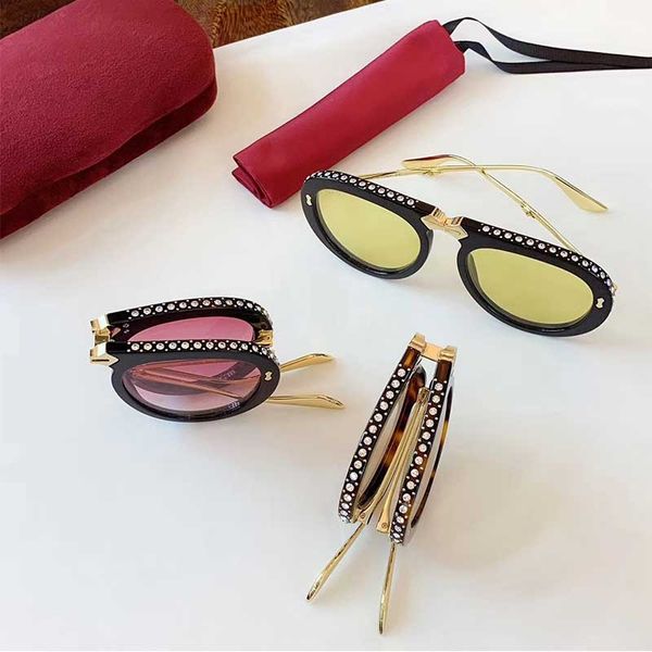 new folding 0307 fashion designer sunglasses pilot foldable acetate frame with diamond autumn and winter avant-garde popular style uv 400, White;black
new folding 0307 fashion designer sunglasses pilot foldable acetate frame with diamond autumn and winter avant-garde popular style uv 400, White;black