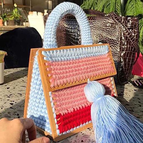 new women's clothing trend wool woolen ladies shoulder bag high-grade leisure messenger bag woven casual tassel wood handbag
new women's clothing trend wool woolen ladies shoulder bag high-grade leisure messenger bag woven casual tassel wood handbag