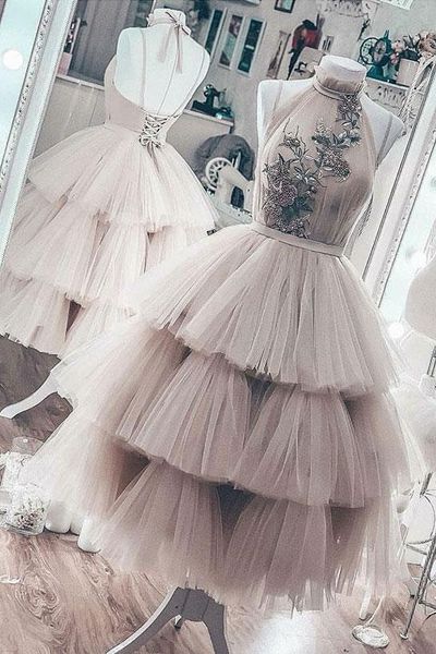 Ball Gown Nude Tulle Evening Gowns Short Tea-Length Party Dress Tiered Skirts Backless Evening Dresses robe de soiree vestidos de fiesta
Ball Gown Nude Tulle Evening Gowns Short Tea-Length Party Dress Tiered Skirts Backless Evening Dresses robe de soiree vestidos de fiesta