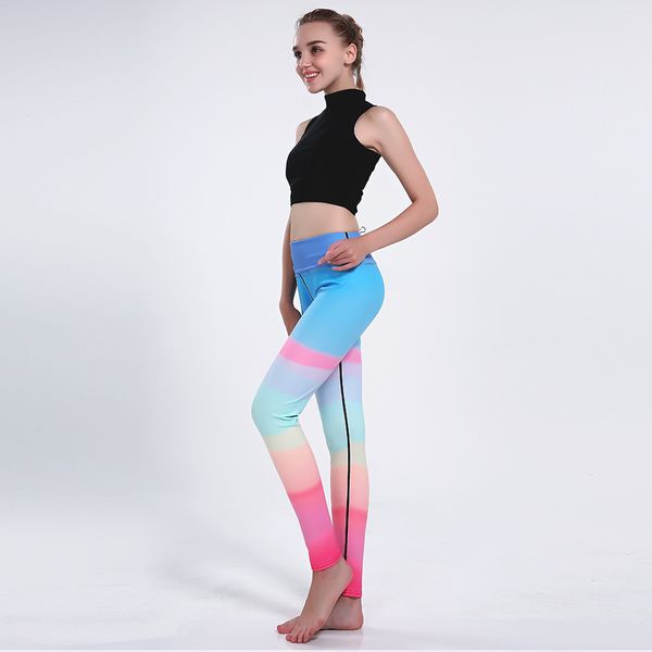 new gradual change printing shows thin buttocks breathable air super elastic and quick drying women's nine-point lady pants, Black
new gradual change printing shows thin buttocks breathable air super elastic and quick drying women's nine-point lady pants, Black