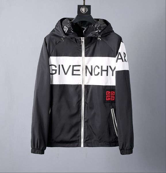 autumn/winter 2020 men's wear brand designer trench coat fashion casual letter embroidery lightweight hooded jacket-luxur, Black;brown
autumn/winter 2020 men's wear brand designer trench coat fashion casual letter embroidery lightweight hooded jacket-luxur, Black;brown