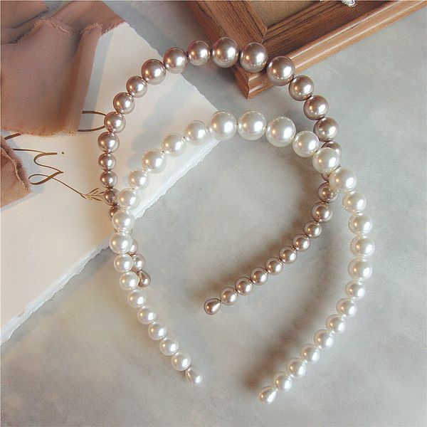 fashion sweet girls women elegant full pearls simple hairbands headband hair hoops holder ornament head band hair accessories, Golden;white
fashion sweet girls women elegant full pearls simple hairbands headband hair hoops holder ornament head band hair accessories, Golden;white