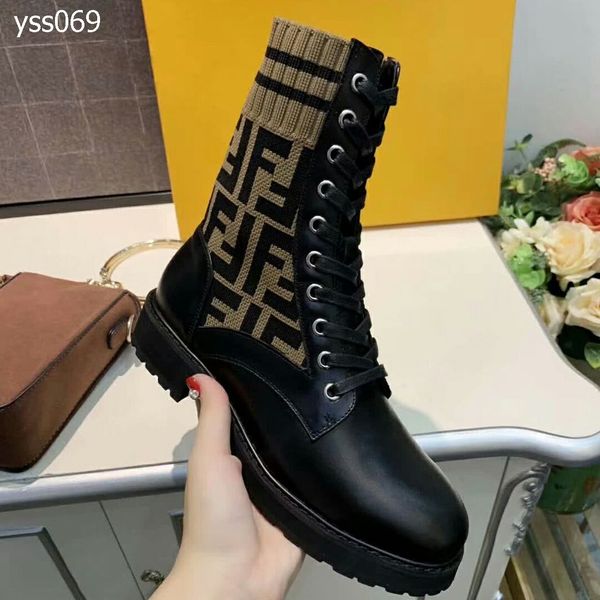2020 autumn and winter new women's shoes letters lace-up leather martin boots stretch stitching mid boots boots black vintage shoes
2020 autumn and winter new women's shoes letters lace-up leather martin boots stretch stitching mid boots boots black vintage shoes