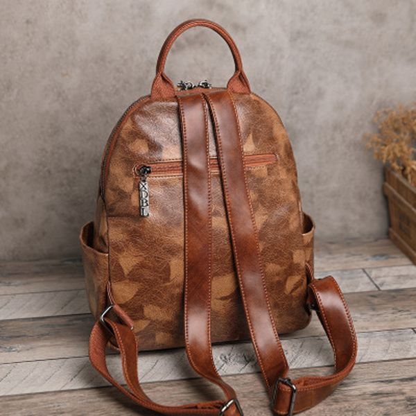 2020 new style fashion women backpack brand leather backpack teenage girls designer school bag waterproof backpack mochilas 
2020 new style fashion women backpack brand leather backpack teenage girls designer school bag waterproof backpack mochilas