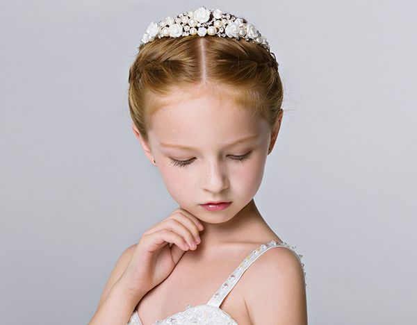 children's hair ornament headdress rose flower pearl water drill hair clip flower child act the role of an ornament act the role of, White;red
children's hair ornament headdress rose flower pearl water drill hair clip flower child act the role of an ornament act the role of, White;red