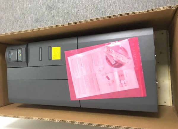 6se6440-2ad33-7ea1 новый и оригинальный 
6se6440-2ad33-7ea1 новый и оригинальный