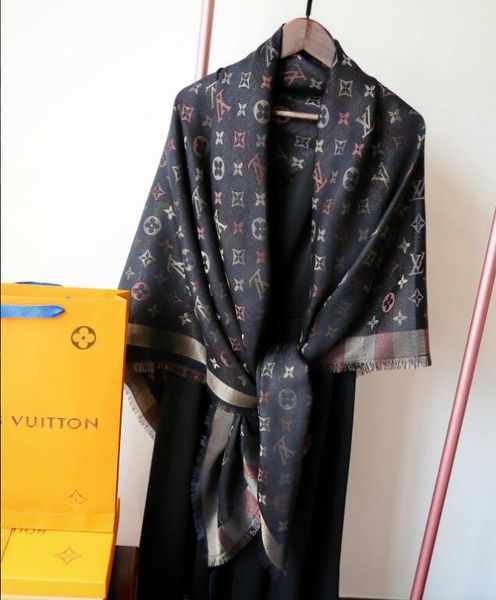 fashion women scarf winter scarves 2019 autumn and winter warm scarf wool shawl size 140*140 cm, White
fashion women scarf winter scarves 2019 autumn and winter warm scarf wool shawl size 140*140 cm, White