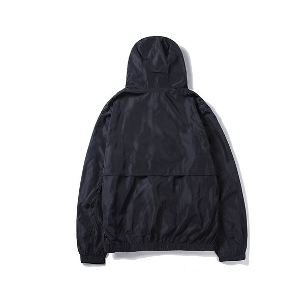 high fashion brand mens womens jackets green black pure color zipper letter print windbreaker casual m-2xl b100240v 2019, Black;brown
high fashion brand mens womens jackets green black pure color zipper letter print windbreaker casual m-2xl b100240v 2019, Black;brown