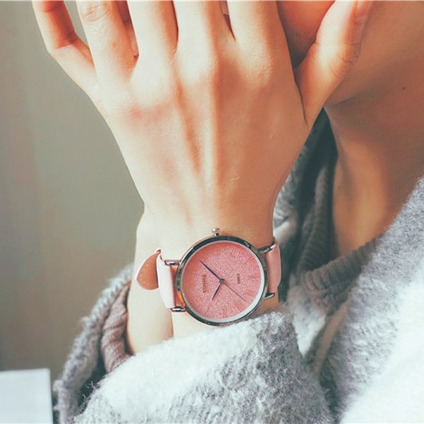 1 pcs women men couple wrist quartz watch round alloy case fashion casual gift cxz, Slivery;brown
1 pcs women men couple wrist quartz watch round alloy case fashion casual gift cxz, Slivery;brown