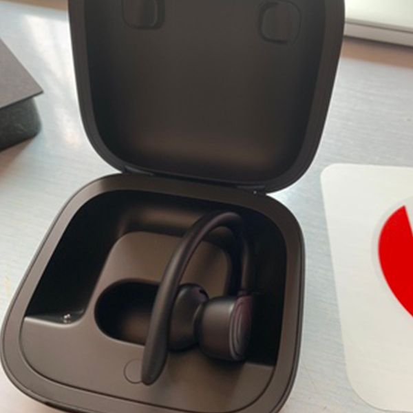 2019 new power pro wirele earphone mini bluetooth headphone with charger box power di play tw wirele head et drop hiping
2019 new power pro wirele earphone mini bluetooth headphone with charger box power di play tw wirele head et drop hiping