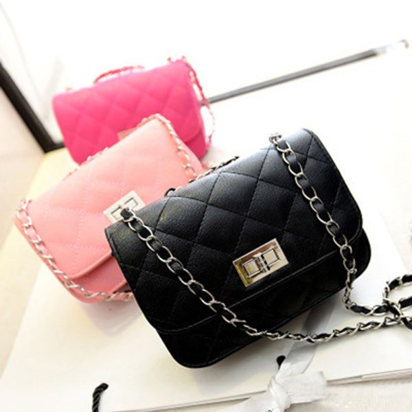 spring new classic ladies bag mini fragrant wind quilted chain bag high qualit women messenger bag handbags 
spring new classic ladies bag mini fragrant wind quilted chain bag high qualit women messenger bag handbags