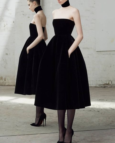 ретро robe de soiree длина чая черные атласные арабские вечерние платья без рукавов vestido de festa зашнуровать без бретелек a-line пром пл, Black;red
ретро robe de soiree длина чая черные атласные арабские вечерние платья без рукавов vestido de festa зашнуровать без бретелек a-line пром пл, Black;red
