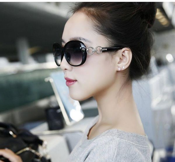 sell 2018 sunglasses women brand designer fashion summer sun glasses 9509 women's vintage goggles eyeglasses dhl ing, White;black
sell 2018 sunglasses women brand designer fashion summer sun glasses 9509 women's vintage goggles eyeglasses dhl ing, White;black