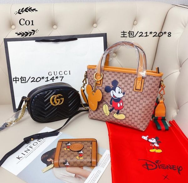 new designer women or men 3pcs set bags fashion brand designer handbag purses canvas designer handbags shoulder crossbody purse bag 003
new designer women or men 3pcs set bags fashion brand designer handbag purses canvas designer handbags shoulder crossbody purse bag 003