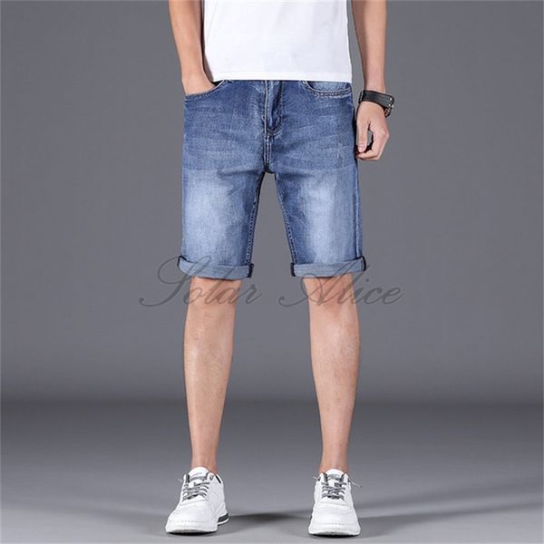 men's jeans 2021 summer straight knee length denim shorts high waist elastic slim youth casual light blue
men's jeans 2021 summer straight knee length denim shorts high waist elastic slim youth casual light blue