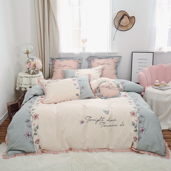 bedding sets 4/7pcs egyptian cotton duvet cover king size flowers pillowcases embroidery bed linen
bedding sets 4/7pcs egyptian cotton duvet cover king size flowers pillowcases embroidery bed linen