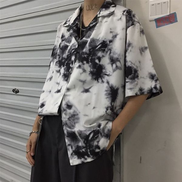 2020 summer korean retro wide trend loose short sleeve shirt black white streetwear fashionable couple style best, White;black
2020 summer korean retro wide trend loose short sleeve shirt black white streetwear fashionable couple style best, White;black
