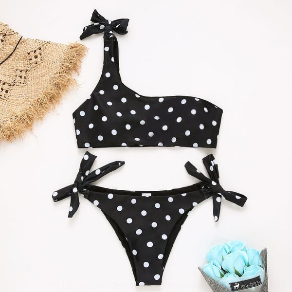 2019 printed single shoulder lace split 2019 printed bikini bikini swimsuit single shoulder lace split swimsuit, White;black
2019 printed single shoulder lace split 2019 printed bikini bikini swimsuit single shoulder lace split swimsuit, White;black