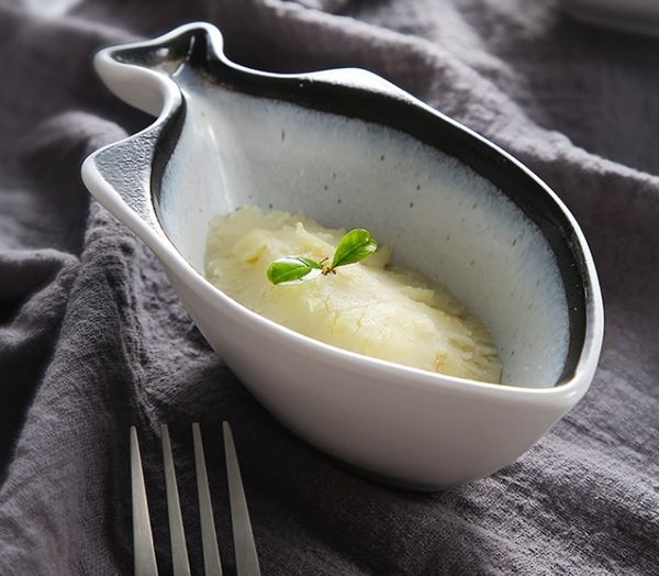 творческий fish-shaped soup bowl hotel western ресторан фруктовый салат тарелки керамические steak лапша приправа тарелки посуда посуда la20
творческий fish-shaped soup bowl hotel western ресторан фруктовый салат тарелки керамические steak лапша приправа тарелки посуда посуда la20