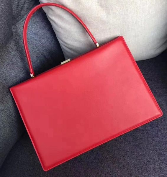 классический клип застежка сумка женщины шелковые сумки клайн crossbody натуральная кожа высокое качество crossbody toolbox сумка
классический клип застежка сумка женщины шелковые сумки клайн crossbody натуральная кожа высокое качество crossbody toolbox сумка