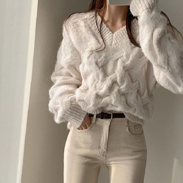 autumn and winter women's sweater casual solid color v-neck long-sleeved loose sweater, White;black
autumn and winter women's sweater casual solid color v-neck long-sleeved loose sweater, White;black
