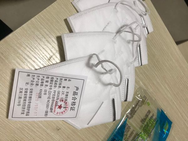 in stock kn95 face mask ffp2 mask 9051 9542 9542v 9001v with valve anti dust protective dustproof pm2.5 mask dhl shipping
in stock kn95 face mask ffp2 mask 9051 9542 9542v 9001v with valve anti dust protective dustproof pm2.5 mask dhl shipping