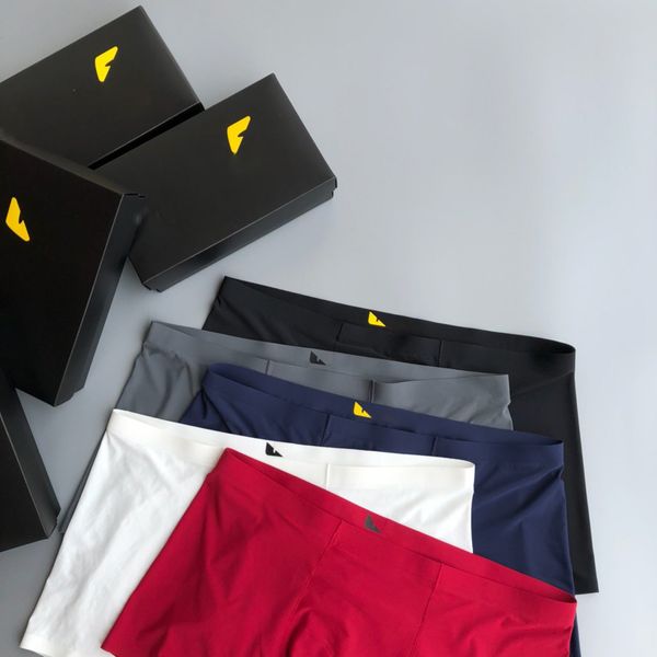 2020 designer men's underwear classic brand style luxury fashion smooth fit not tight comfortable no curling 4pcs boxers new, Black;white
2020 designer men's underwear classic brand style luxury fashion smooth fit not tight comfortable no curling 4pcs boxers new, Black;white