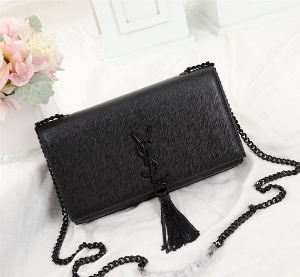 friend handbag women handbag new portable chain single-shoulder bag chain single-shoulder bag handbag delivery size:24*5.5*14.5cm
friend handbag women handbag new portable chain single-shoulder bag chain single-shoulder bag handbag delivery size:24*5.5*14.5cm