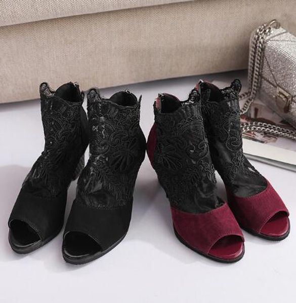 cool boots women's summer 2020 new fish mouth mesh air permeating thick heel dance shoes women's sandals, Black
cool boots women's summer 2020 new fish mouth mesh air permeating thick heel dance shoes women's sandals, Black