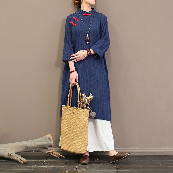 2019 spring summer women midi dress loose long sleeve button big size dress solid chinese style stand collar vintage, Black;gray
2019 spring summer women midi dress loose long sleeve button big size dress solid chinese style stand collar vintage, Black;gray