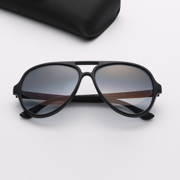 pilot brand sunglasses double bridge designer sun glasses mens gradient lenses des lunettes de soleil with leather brown case, White;black
pilot brand sunglasses double bridge designer sun glasses mens gradient lenses des lunettes de soleil with leather brown case, White;black