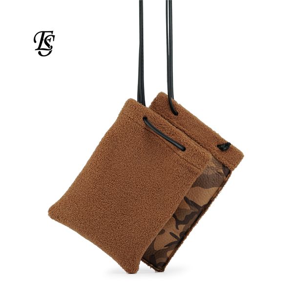

2019 winter new fashion women's shoulder bag wool cloth both sides are available designer soft crossbody bag mobile phone