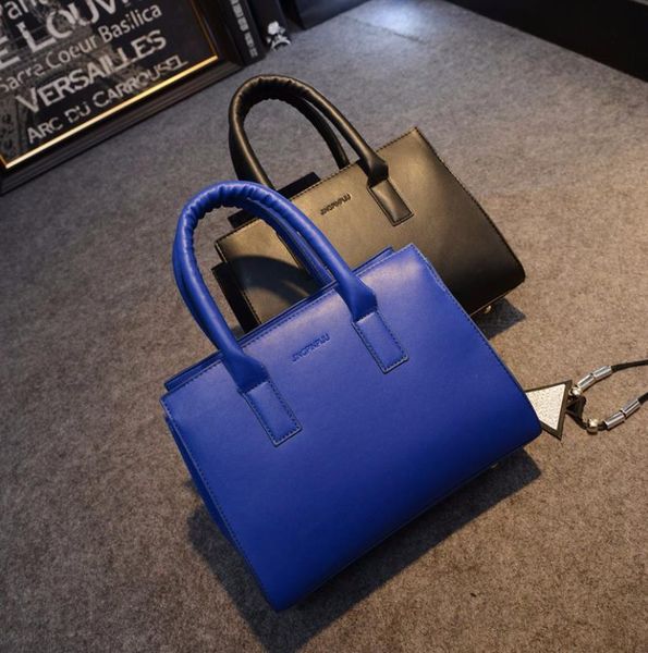 Famous Designer Handbags European and American Best Selling Brand Bags Lady Letter High Quality Leather Fashion Shoulder Bag
Famous Designer Handbags European and American Best Selling Brand Bags Lady Letter High Quality Leather Fashion Shoulder Bag