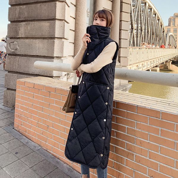 new 2019 winter long vest women jacket sleeveless fashion lapel buckle outwear ladies casual solid cotton padded waistcoat f1579, Black;white
new 2019 winter long vest women jacket sleeveless fashion lapel buckle outwear ladies casual solid cotton padded waistcoat f1579, Black;white