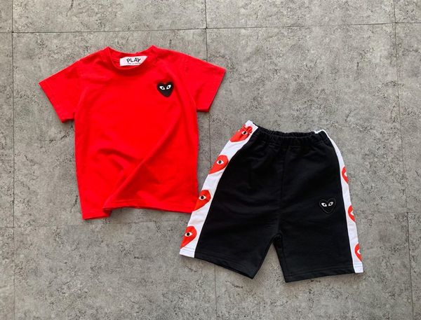 boy designer clothing boys sets summer fashion girls tees shorts 2 piece with heart printe 2019 luxury child clothes 2 pcs, White 
boy designer clothing boys sets summer fashion girls tees shorts 2 piece with heart printe 2019 luxury child clothes 2 pcs, White