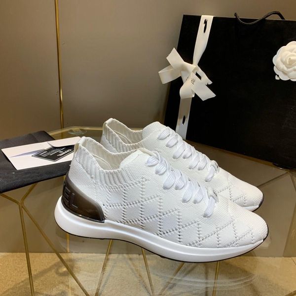 brand women's casual shoes fashion breathable sportsultralight outdoor walking shoes coach sports shoes chaussure homme size35-41,ss
brand women's casual shoes fashion breathable sportsultralight outdoor walking shoes coach sports shoes chaussure homme size35-41,ss