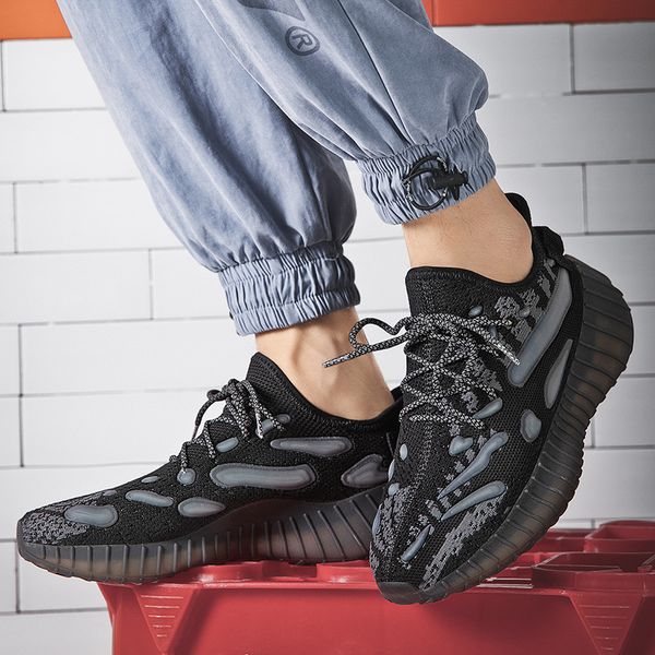 men's running shoe lightcomfortablejogging sneakershard-wearingwalkingshoes -absorbing sneakersmen work shoessoft bottom
men's running shoe lightcomfortablejogging sneakershard-wearingwalkingshoes -absorbing sneakersmen work shoessoft bottom