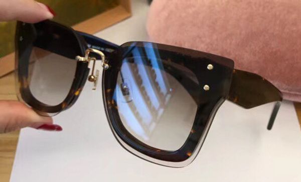 wholesale- sunglasses women designer popular sunglasses cat eyes frame sunglasses crystal metarial fashion women style come with pink case, White;black
wholesale- sunglasses women designer popular sunglasses cat eyes frame sunglasses crystal metarial fashion women style come with pink case, White;black